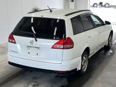 Nissan WINGROAD