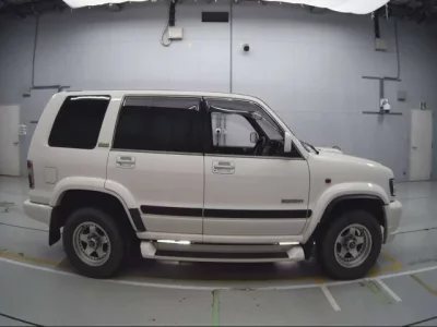 Isuzu BIGHORN