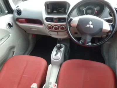 Mitsubishi I