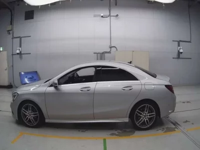 Mercedes-Benz CLA CLASS