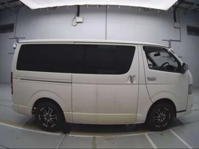 Toyota REGIUS ACE VAN