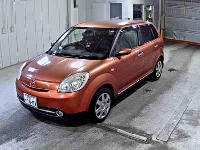 Mazda VERISA