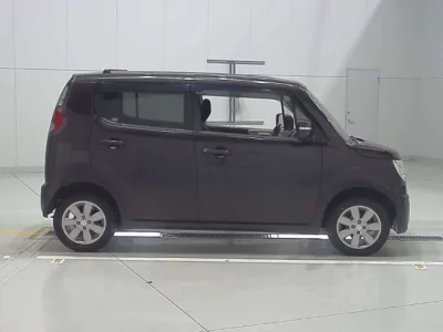 Suzuki MRWAGON