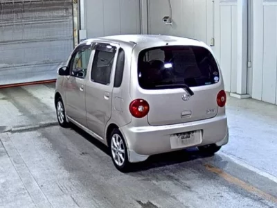 Daihatsu MOVE LATTE