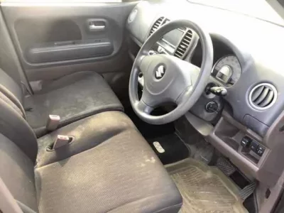Suzuki MRWAGON