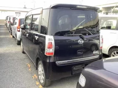 Daihatsu TANTO EXE