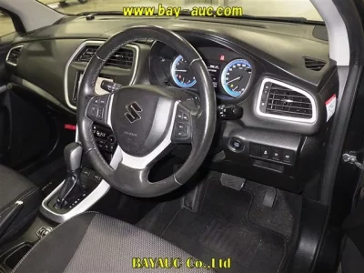 Suzuki SX-4