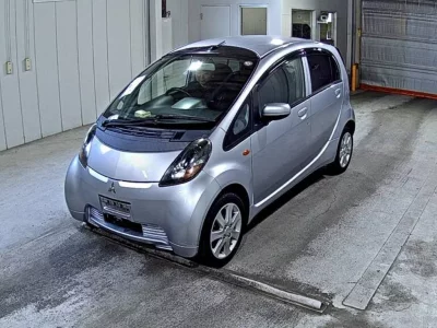 Mitsubishi I