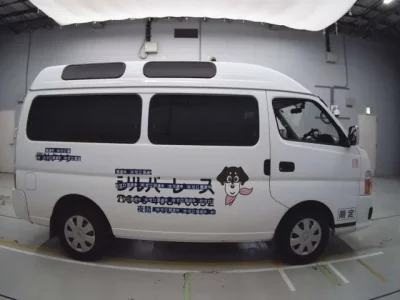 Nissan CARAVAN BUS
