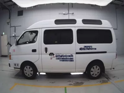 Nissan CARAVAN BUS