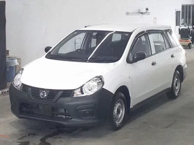 Nissan AD