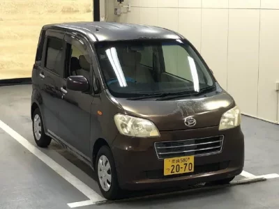 Daihatsu TANTO EXE