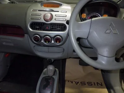 Mitsubishi I