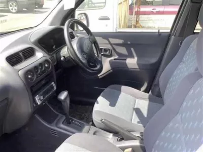 Daihatsu TERIOS KID