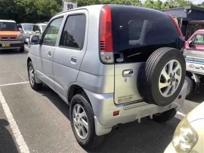 Daihatsu TERIOS KID