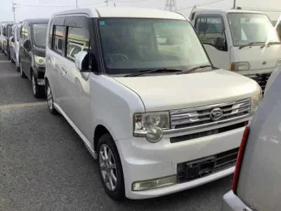 Daihatsu MOVE CONTE