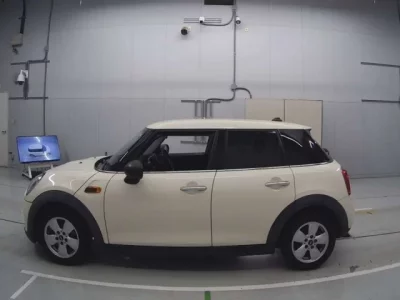 BMW MINI