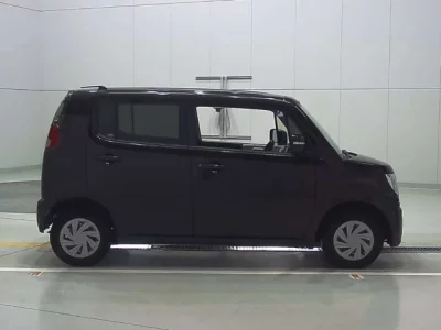 Suzuki MRWAGON