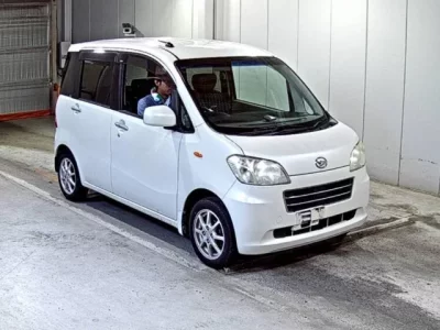Daihatsu TANTO EXE