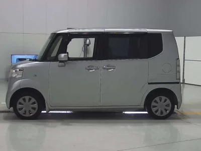 Honda N BOX PLUS