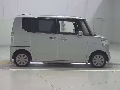 Honda N BOX PLUS