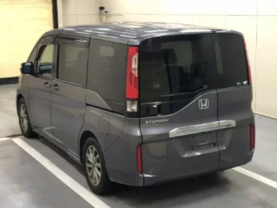 Honda STEP WAGON