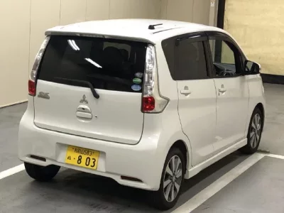 Mitsubishi EK CUSTOM