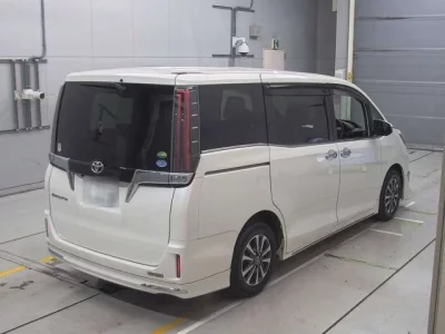 Toyota ESQUIRE