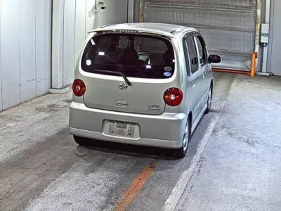 Daihatsu MOVE LATTE