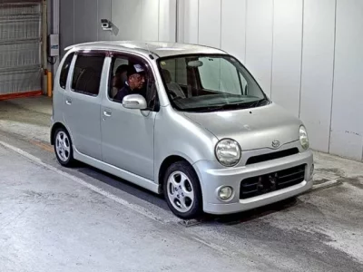 Daihatsu MOVE LATTE