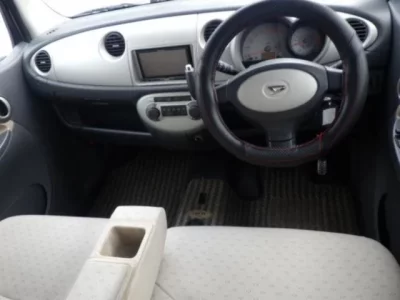 Daihatsu MOVE LATTE