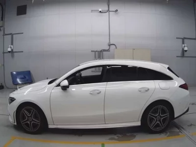 Mercedes-Benz CLA CLASS