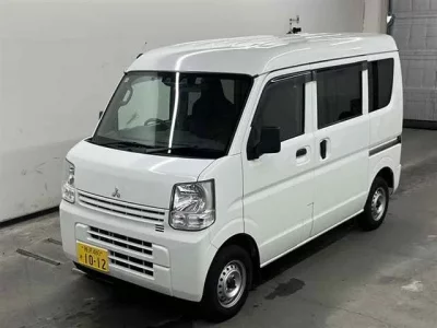 Mitsubishi MINICAB VAN