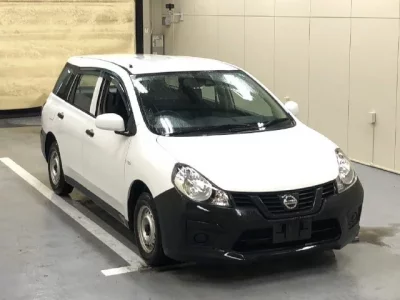 Nissan AD