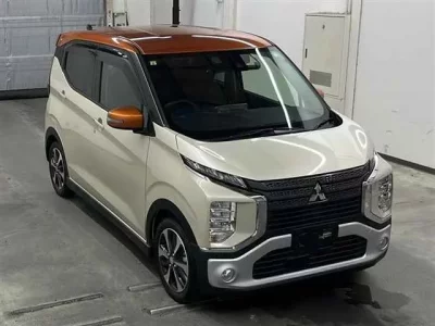 Mitsubishi EK X