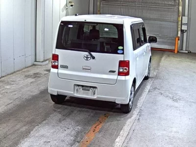Toyota PIXIS SPACE