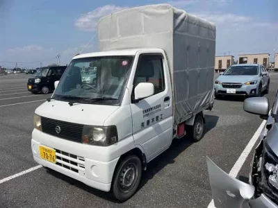 Nissan CLIPPER TRUCK