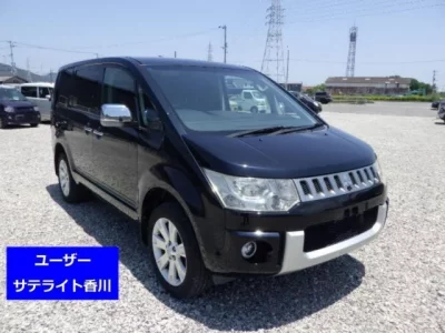 Mitsubishi DELICA D5