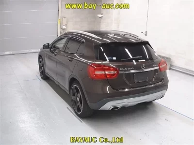Mercedes-Benz GLA CLASS