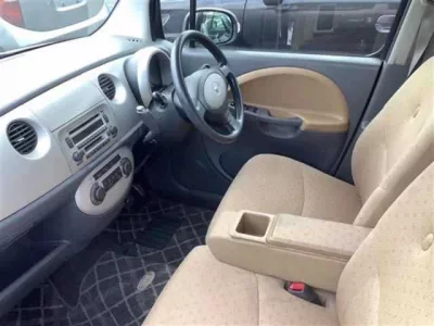 Daihatsu MOVE LATTE