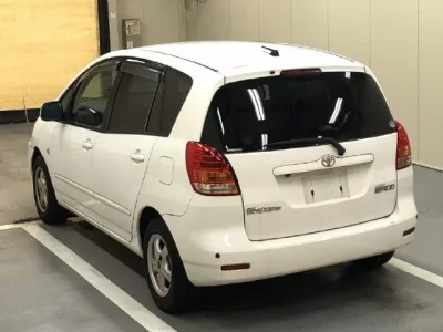 Toyota COROLLA SPACIO