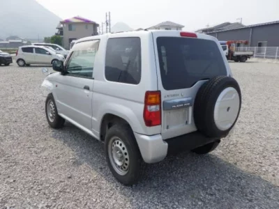 Mitsubishi PAJERO MINI