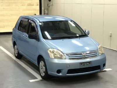 Toyota RAUM