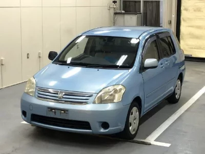 Toyota RAUM