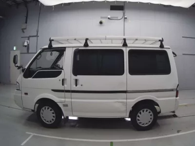 Mazda BONGO VAN