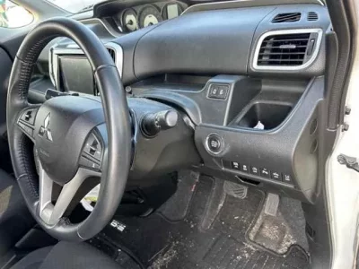 Mitsubishi DELICA D2