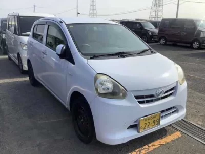 Daihatsu MIRA E S