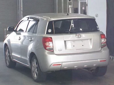 Toyota IST