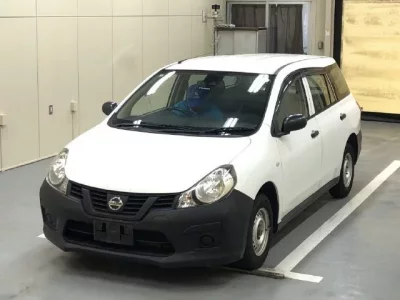 Nissan AD