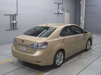 Lexus HS